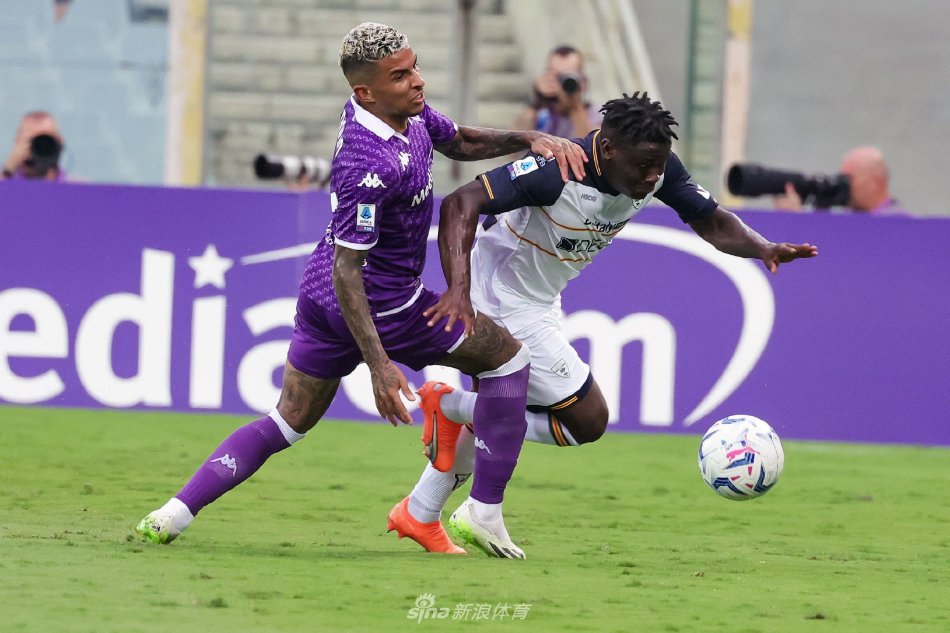 百冠魔咒 百冠魔咒