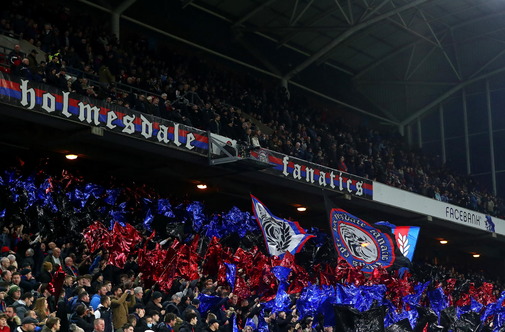 在边攻位置 在边攻位置