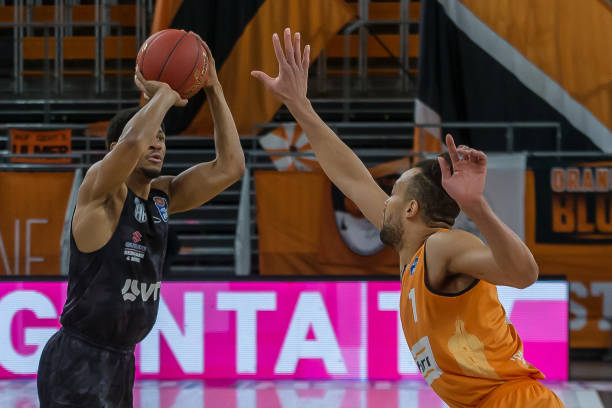 讯网站的版 讯网站的版