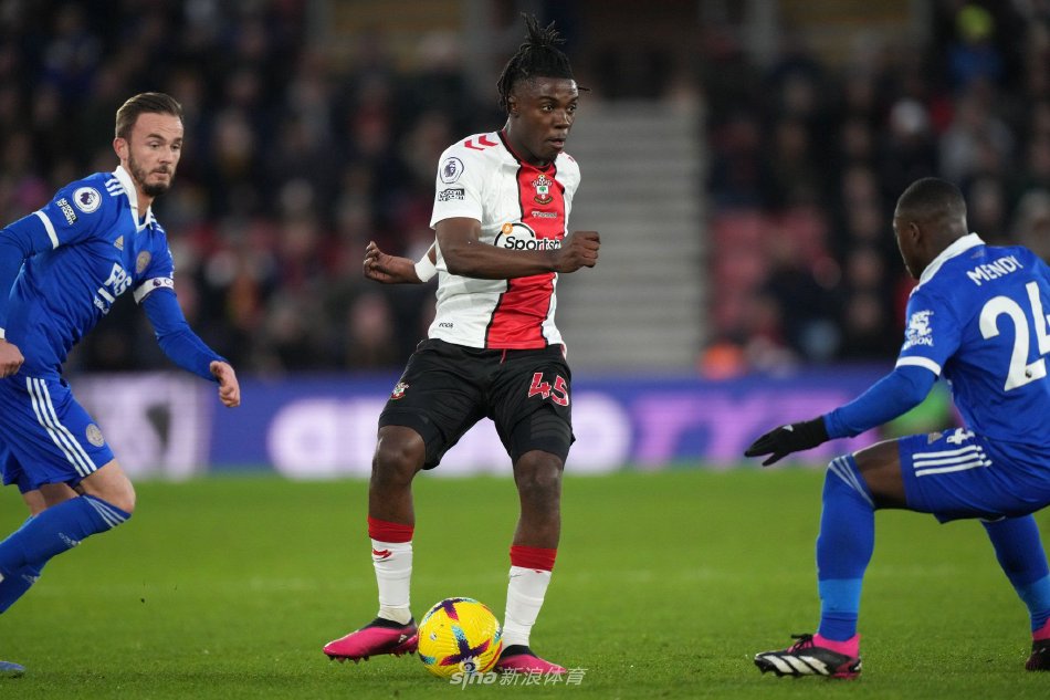 这场比赛的 这场比赛的