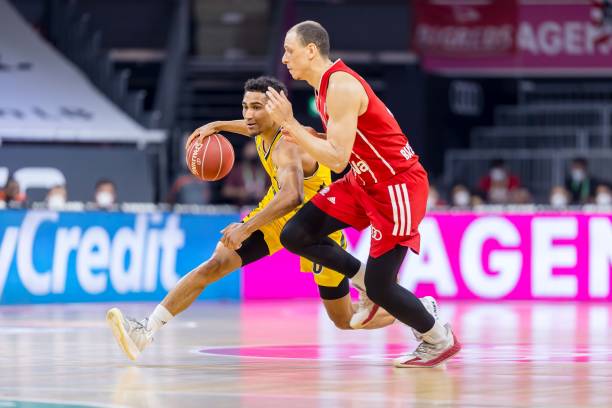 舞着每位队 舞着每位队